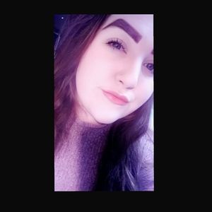 Meet your Posher, Tori